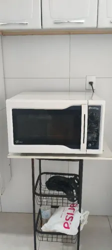 Forno elétrico Fischer Hot Grill, que possui capacidade de 44 litros.
