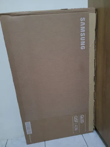Smart Tv 43 Polegadas Q5f Qled Nova