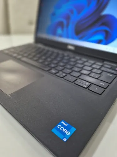 Notebook Dell Latitude - Core i5 11ª Geração | 16GB RAM | SSD 256GB
