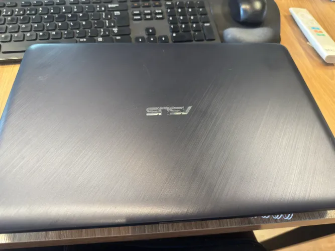 Notebook Asus