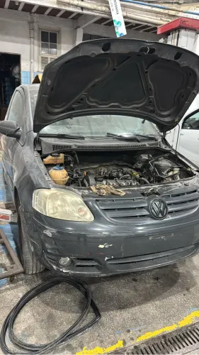 Estoquista de peças automotivas