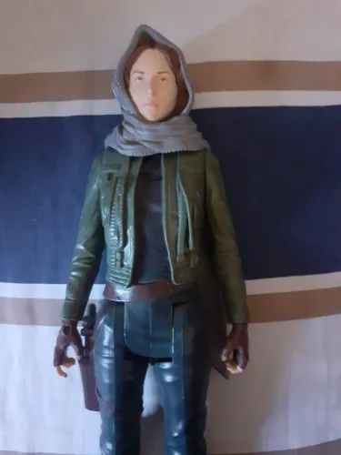 Boneca Jyn Erso (Jedha) Star Wars