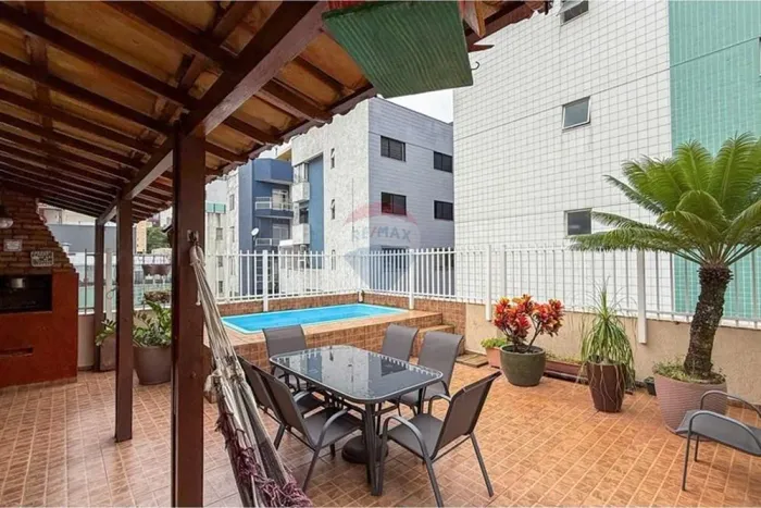 Cobertura à venda no Buritis - 4 quartos, 2 vagas e piscina