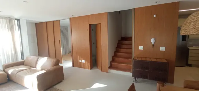 Portas sob medida, completa com fechadura!