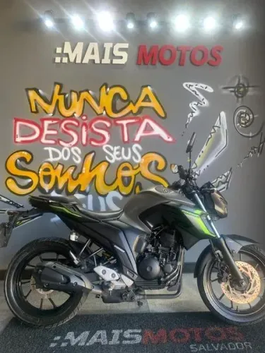 YAMAHA FZ25 FAZER 2024