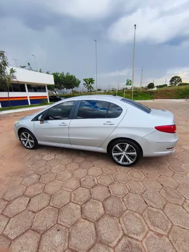 Peugeot 408 Sedan Allure 2.0 Flex 16V 4P Aut. 2012