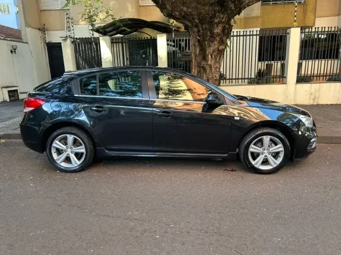 Chevrolet Cruze HB Sport LT 1.8 16V Flexp. 5P AUT 2016