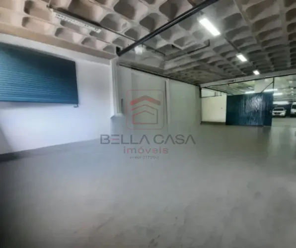 Galpão a poucos metros do Bras, Centro e metro a venda ou locação