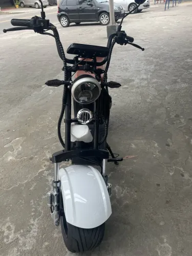 Scooter Elétrica X11 Moto Chefe 1000W