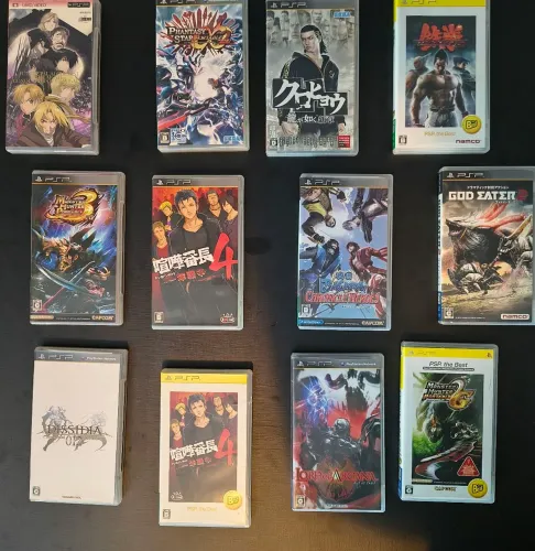 Lote PSP: MH Portable 3rd + 2nd G, God Eater 2, Dissidia 012, PSP2, Tekken 5, Kurohyou