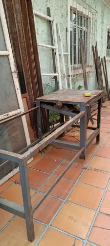 Bancada de Ferro - 2.00 metros Marcenaria-Serralheria