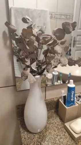 Jarro cerâmico branco decorativo
