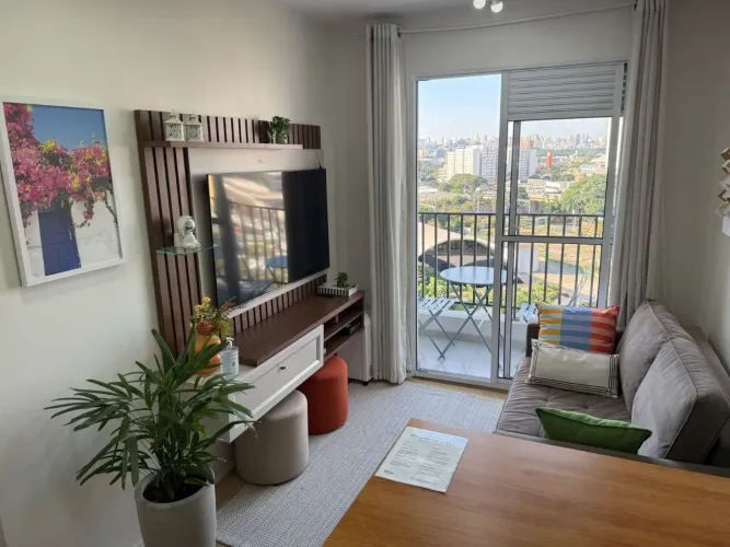 Apartamento mobiliado a 400 metros do metro Barra Funda