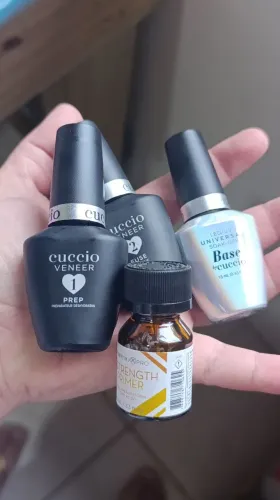 Kit Cuccio passo 1 e 2, base universal e primer ácido 