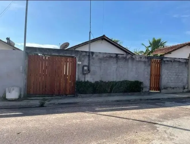CASA NO JAPIM- QUINTAL AMPLO