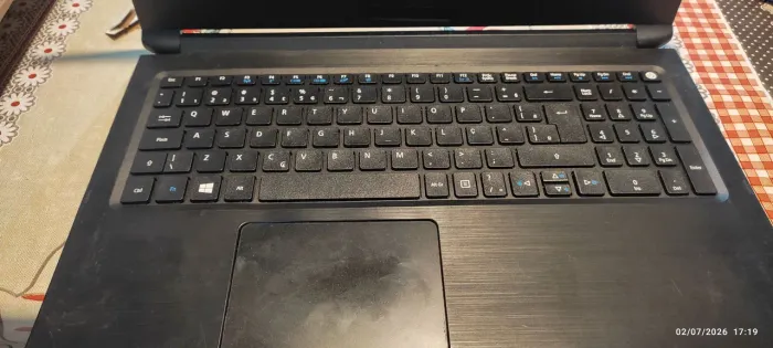 Notebook Acer i5