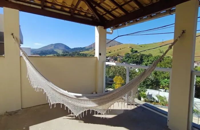Vendo casa maravilhosa no melhor Bairro de Cantagalo (Planalto).