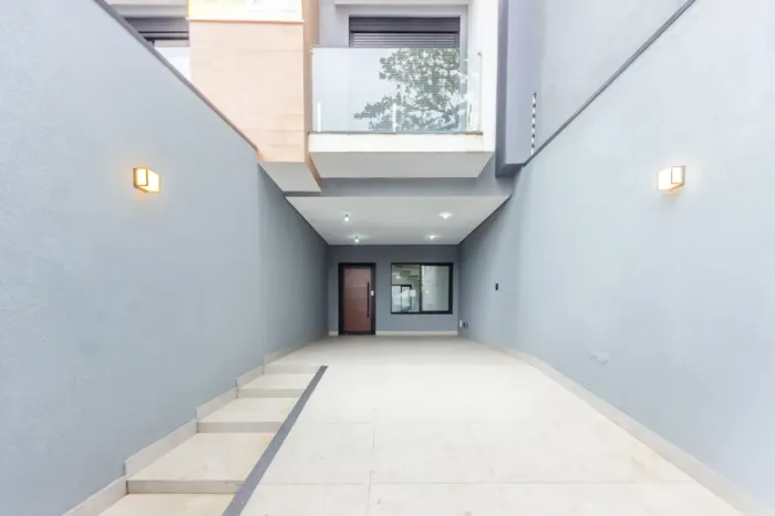 Sobrado para venda em Vila Monumento com 4 quartos, sendo 2 suítes, 104m²