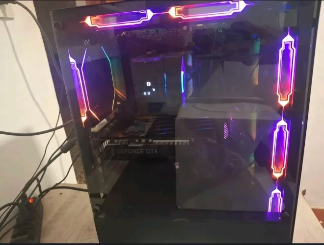 PC Gamer Ryzen COM DEFEITO DE PLACA DE VÍDEO E SUSPEITA DE FONTE, LEIA A DESCRIÇÃO!
