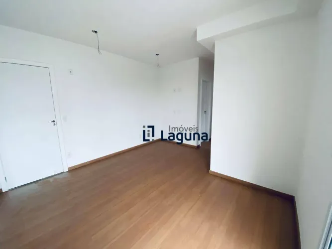 Apartamento com 2 dormitórios para alugar, 54 m² por R$ 2.500/mês - Vila Metalúrgica - San