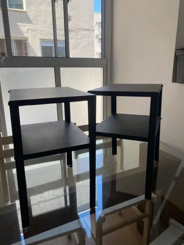 Mesa Auxiliar 44cm - 2 Prateleiras - Preta