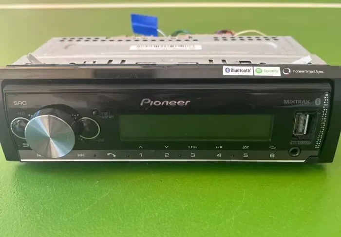 Rádio Pioneer MVH-S218BT Bluetooth USB