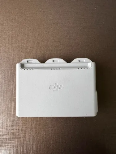 Kit DJI Neo - 3 Baterias Originais + Hub de Carregamento