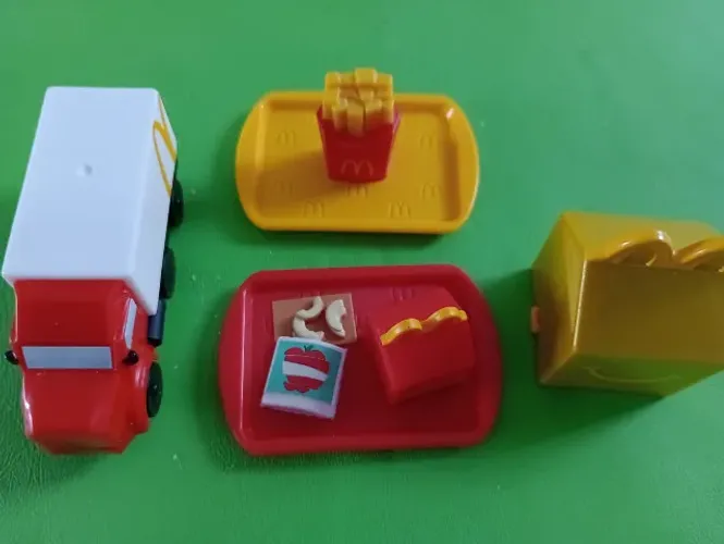 Miniaturas Mc Donalds exclusicas ultimas do estoque