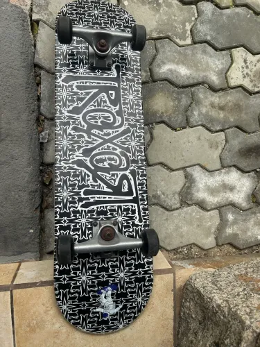 SKATE TRAXART INTERMEDIÁRIO BLACK AND GRAY DX-040