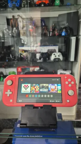 Nintendo Switch Lite D3sbl0qu34d0, aceito seu usado de entrada e cartões até 18x