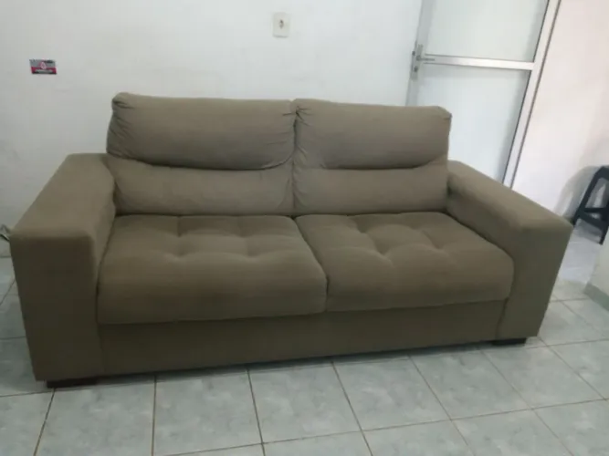 Sofá 3 lugares