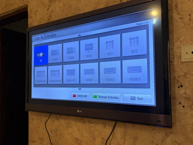 Televisão Full Hd, LG Led Preta Usada de 49polegadas 