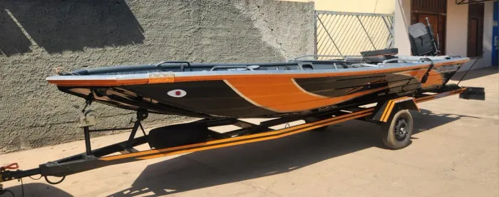 Barco para pesca e lazer 2026