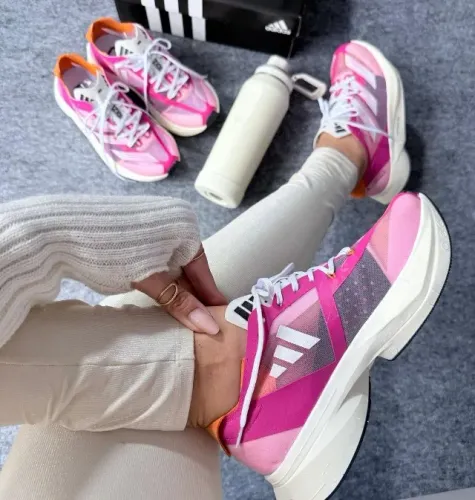 TENIS ADIZERO Tamanho 35