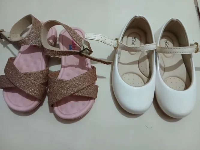Sapatos infantis 
