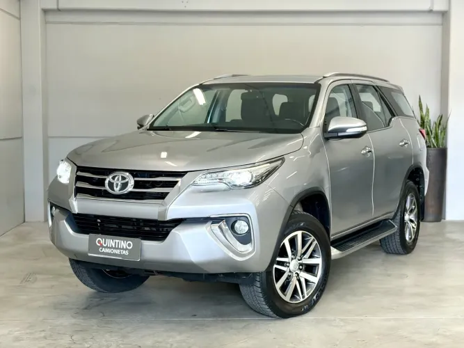 Toyota Hilux SW4 4X4 2.8 Diesel 2016