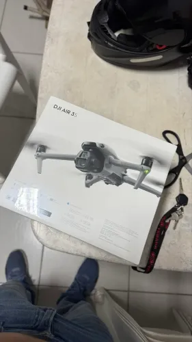 Drone DJI Air 3S combo Fly more controle com tela