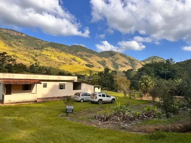 Perfeita!! Chácara pronta de 6.500m2 em Itajubá MG