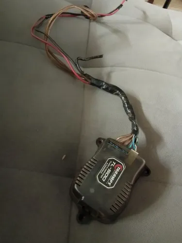 Vende se alto falante de carro Taramps ,eletrônica,TL-500,Class D Amplifier 2Channels