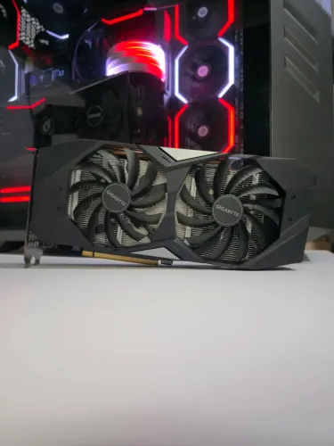RTX 2060 Super 8gb GIGABYTE