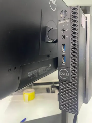 MINI PC DELL OPTIPLEX 3050 Com Monitor