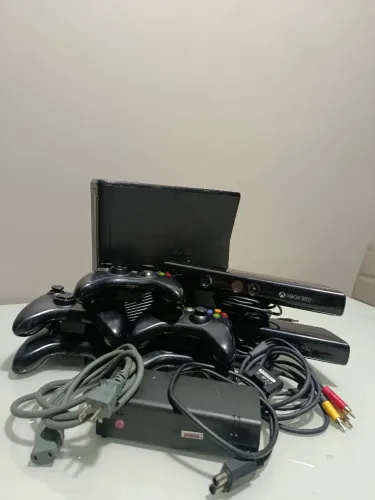 SUPER KIT XBOX 360 - Muitos Acessórios