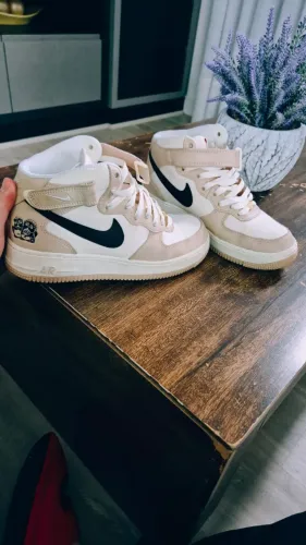 Tênis Nike Air Force 1 Mid 07 LV8 Izakaya