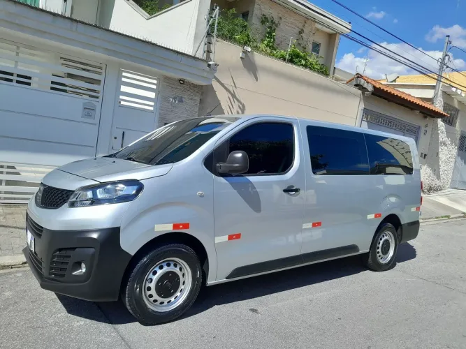 Fiat Scudo Multi 1.5 16 V Turbo Diesel 2023