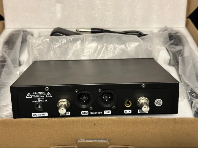 Microfone Sem Fio Duplo ew135 G4 (Réplica)