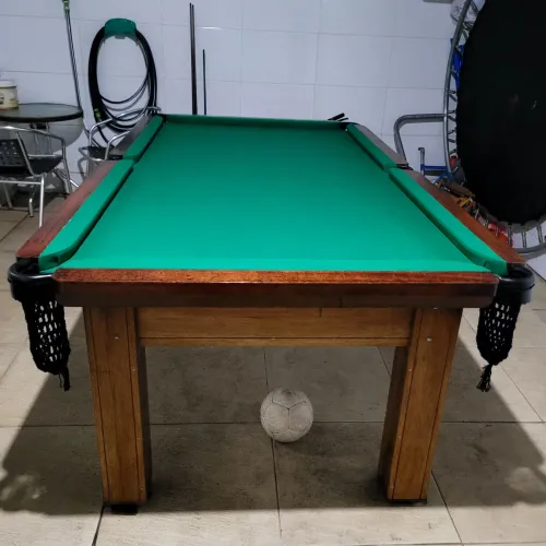 Sinuca semi novo com acessórios incluso