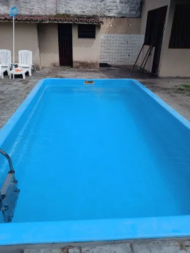 Limpeza de piscinas