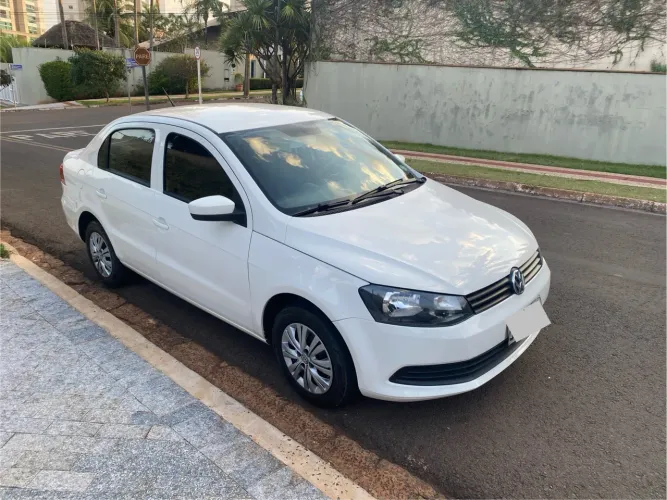 Volkswagen Voyage Comfortline 1.0 T.flex 8V 4P 2015