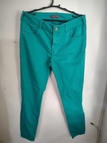 Calça jeans feminina desapego