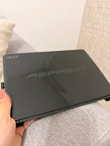 Netbook Acer Aspire One Intel Atom N570 - 2GB RAM / HD 500GB
